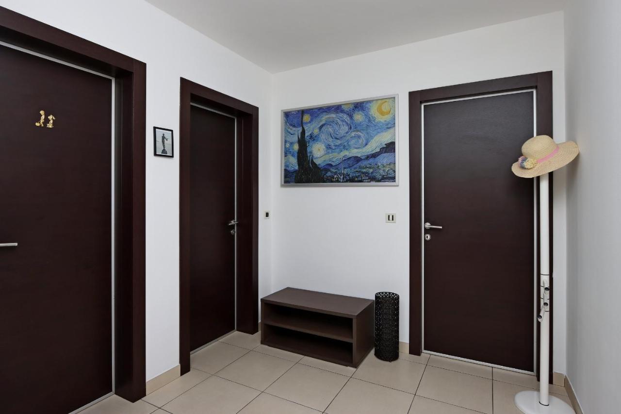 Starry Night - Smart Tv, Extra Big Bed, Big Bathtub, Private Parking, Sea View, Wifi, 2Bedrooms Volosko Esterno foto