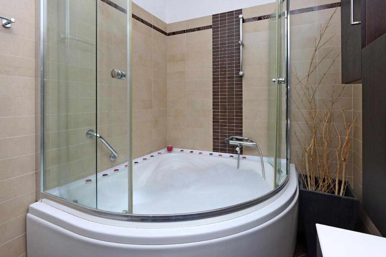 Starry Night - Smart Tv, Extra Big Bed, Big Bathtub, Private Parking, Sea View, Wifi, 2Bedrooms Volosko Esterno foto