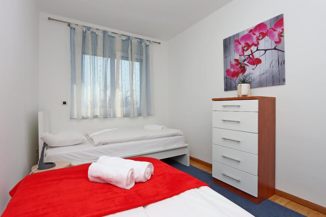 Starry Night - Smart Tv, Extra Big Bed, Big Bathtub, Private Parking, Sea View, Wifi, 2Bedrooms Volosko Esterno foto